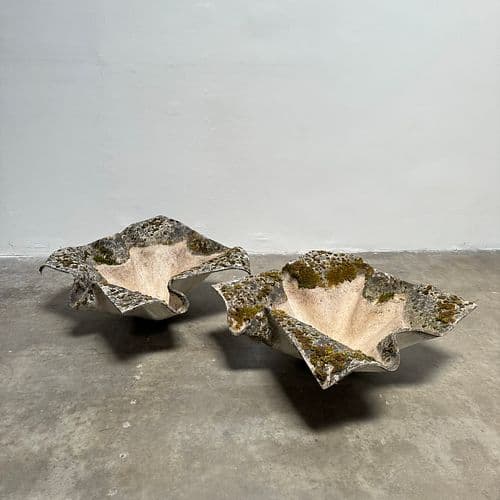 Pair of Willy Guhl 'Elefantenohr' (Elephant's Ear) Planters, Switzerland circa 1960