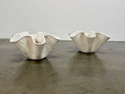 Pair of Small Clamshell Planters by Willy Guhl, Switzerland Circa 1960