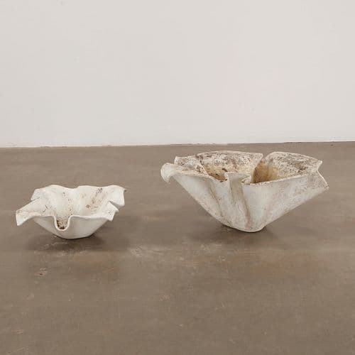 Pair of Small and Large Willy Guhl White Elephant Ear Planters, 1960s