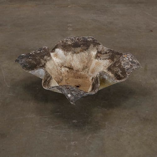 Willy Guhl, Small Elephant Ear Planter, 1960s