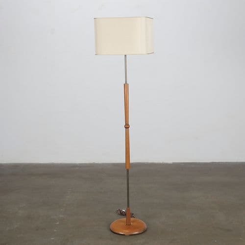 Mid-Century Walnut Standing Lamp, 1960s