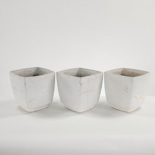 Willy Guhl, Set of Three White Concrete Planters, 1960s