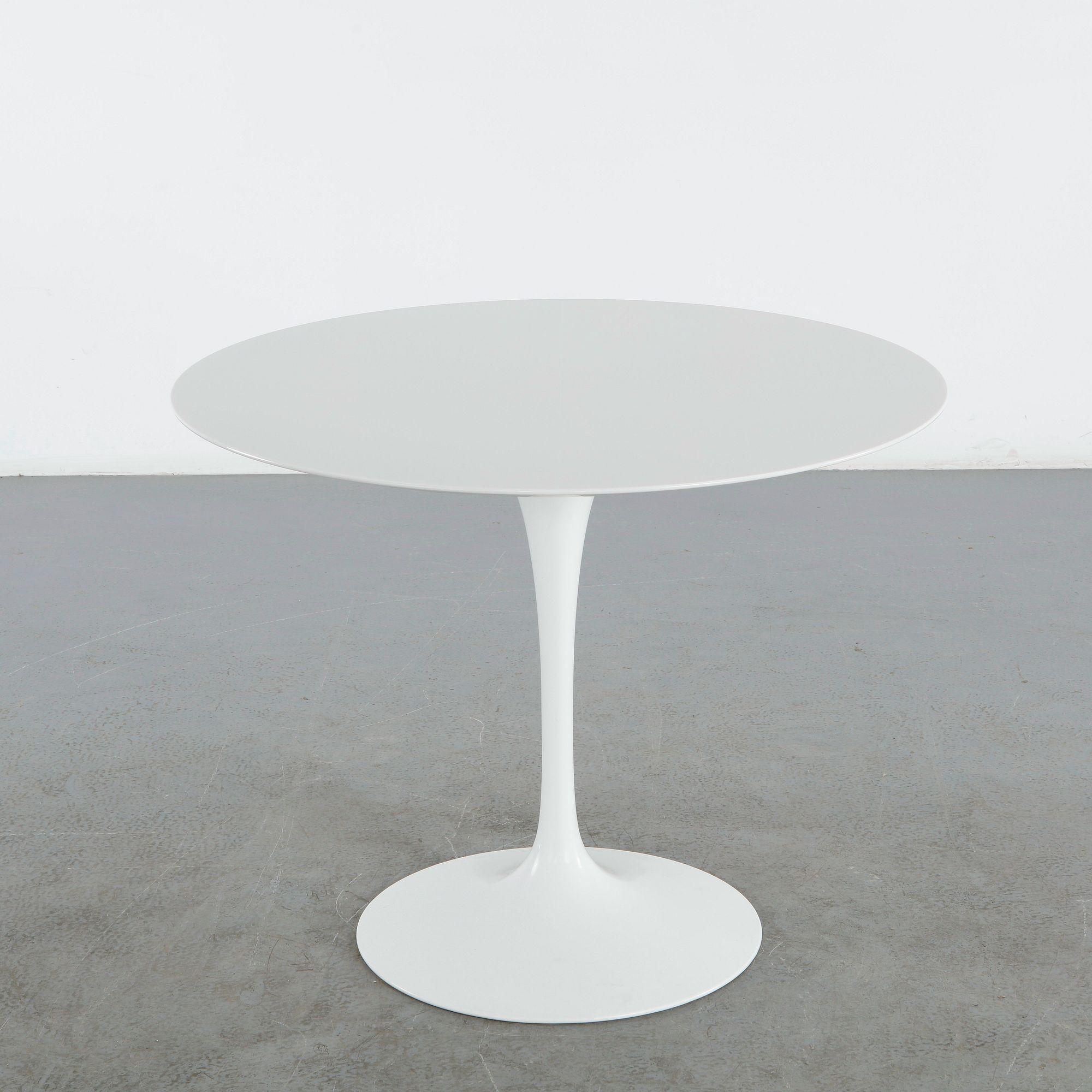 Eero Saarinen for Knoll Outdoor Dining Table