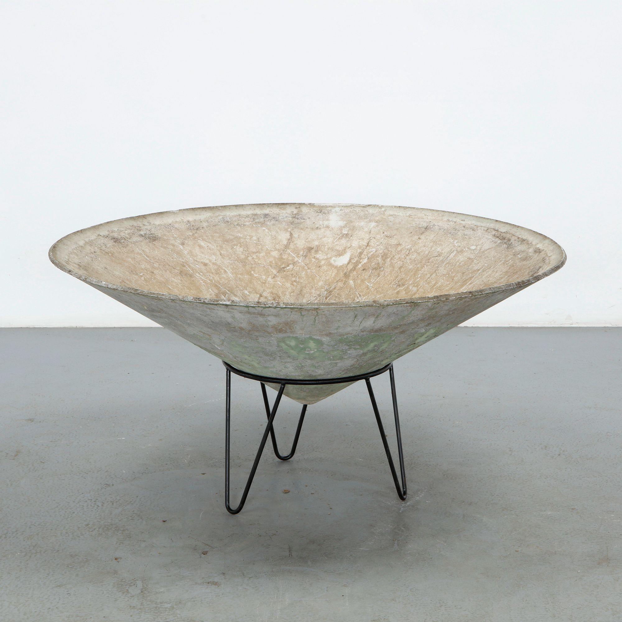 Willy Guhl, Monumental Conical Planter on Stand, 1960s