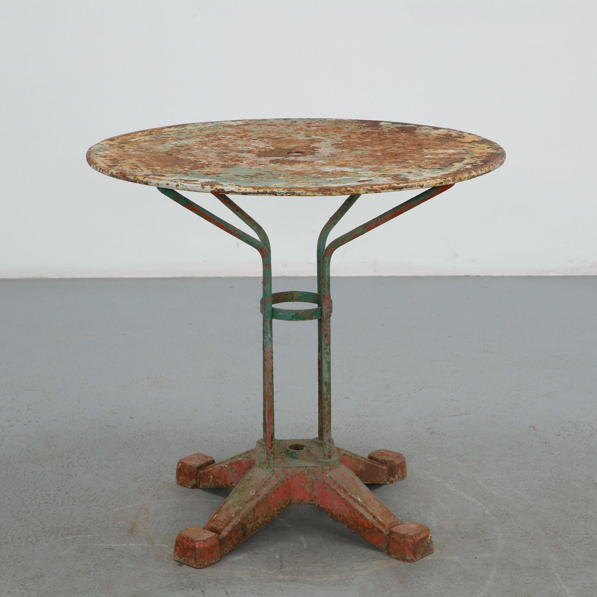 Round Parisian Metal Garden Table, 1950s