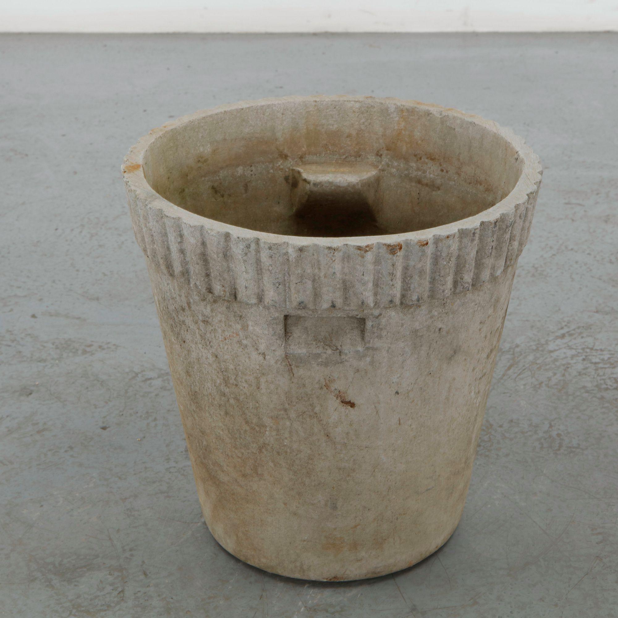 Willy Guhl, Large Round Planter, 1960s