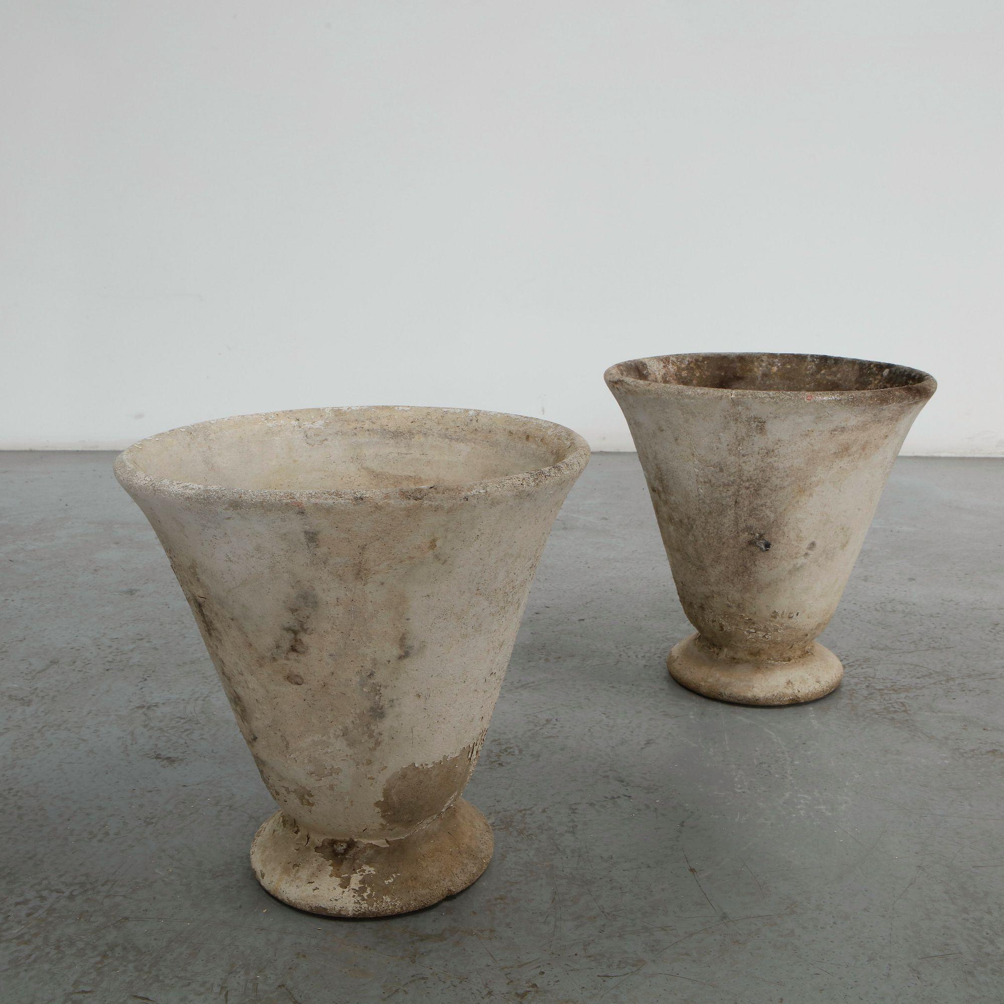 Grandon Fres, Pair of Concrete Planters on Stands, 1960s