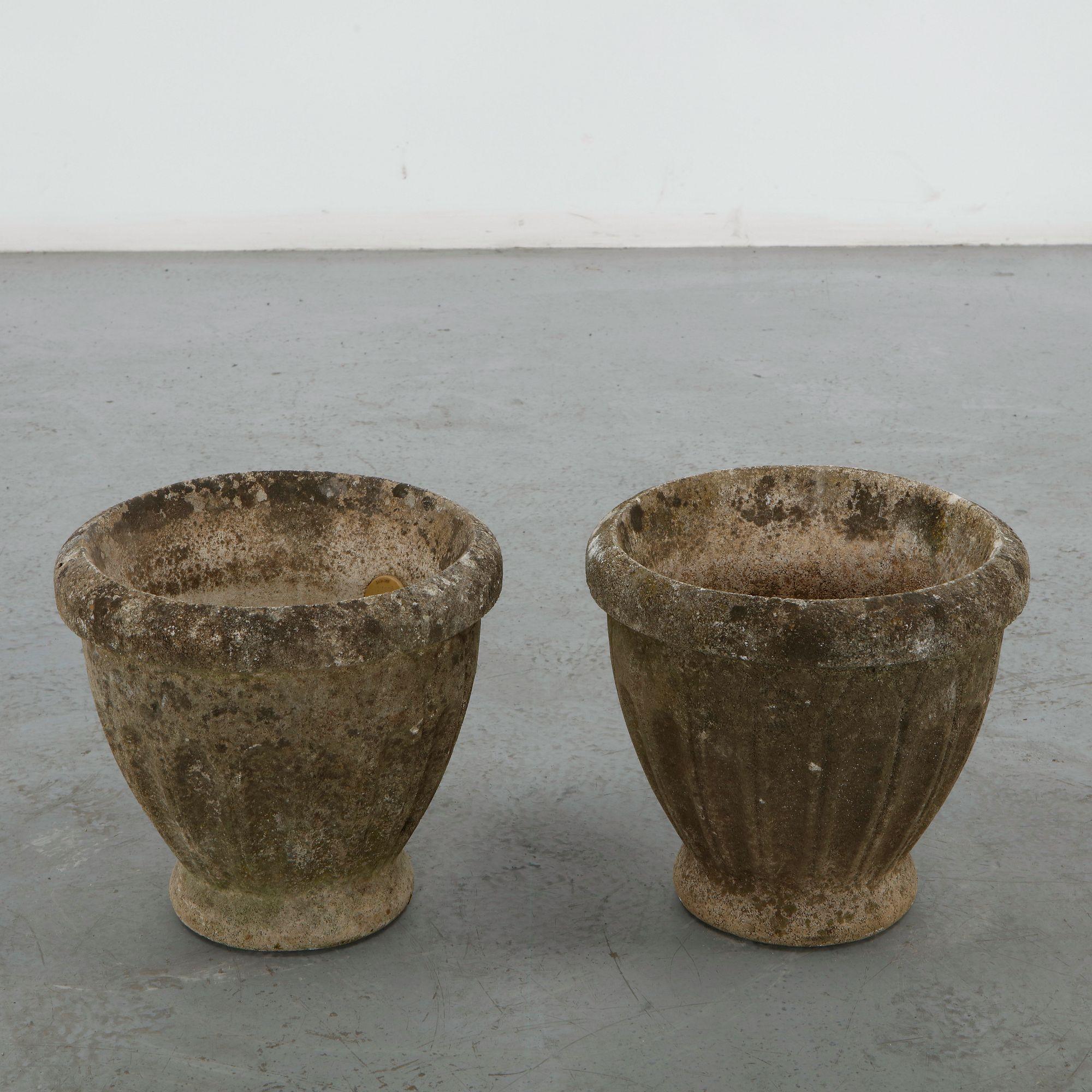 Grandon Fres, Pair of Round Planters, 1960s