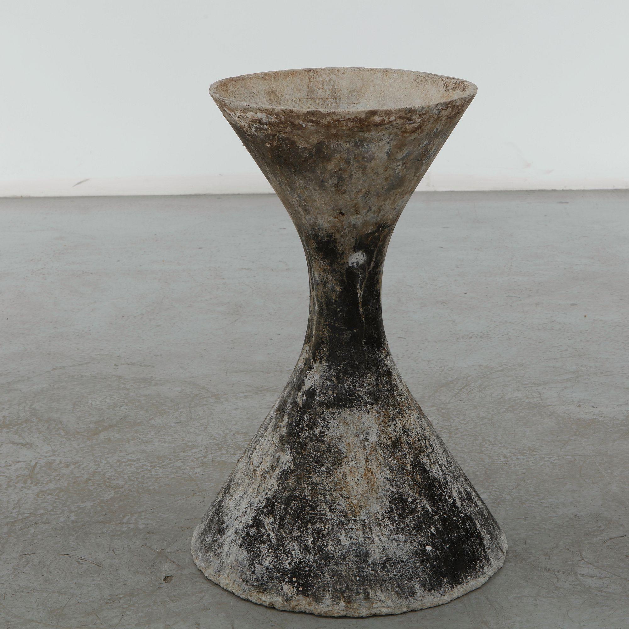 Willy Guhl, Small Diabolo Planter, 1960s