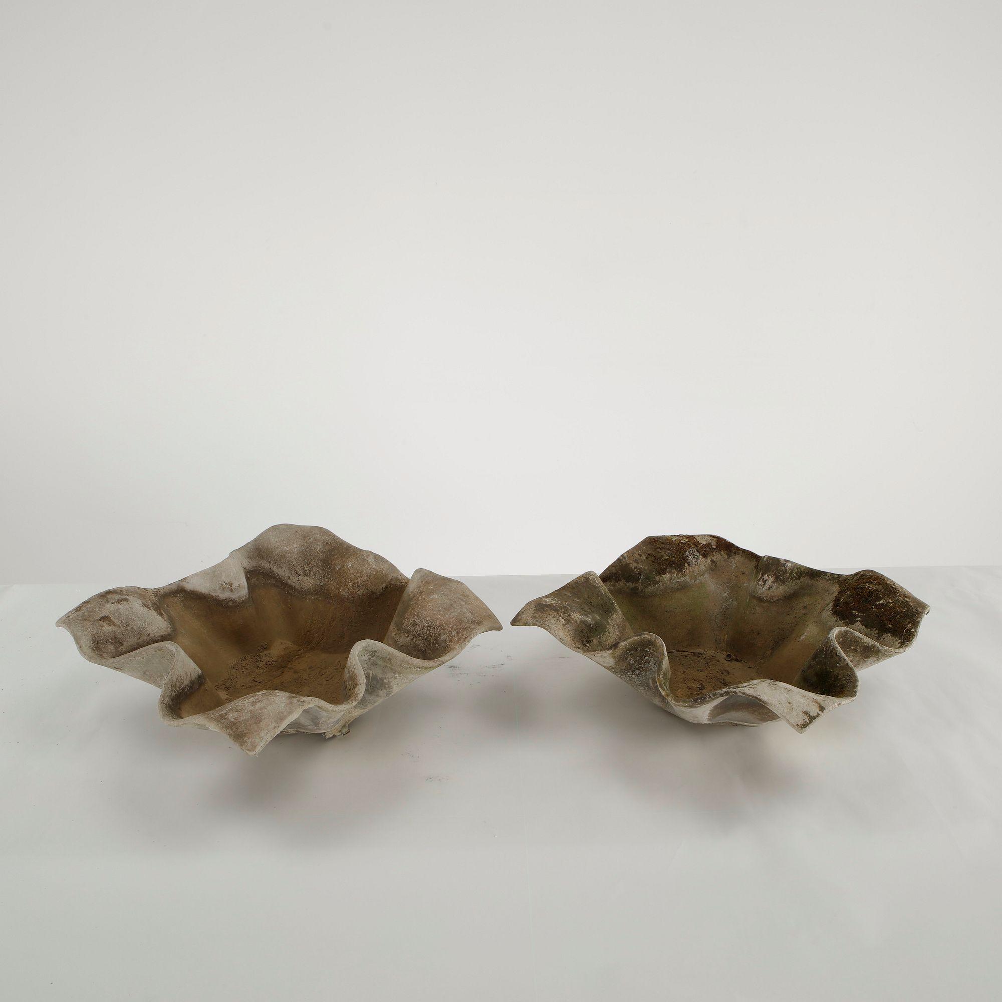 Willy Guhl, Pair of Small Elephant Ear Planters, 1960s