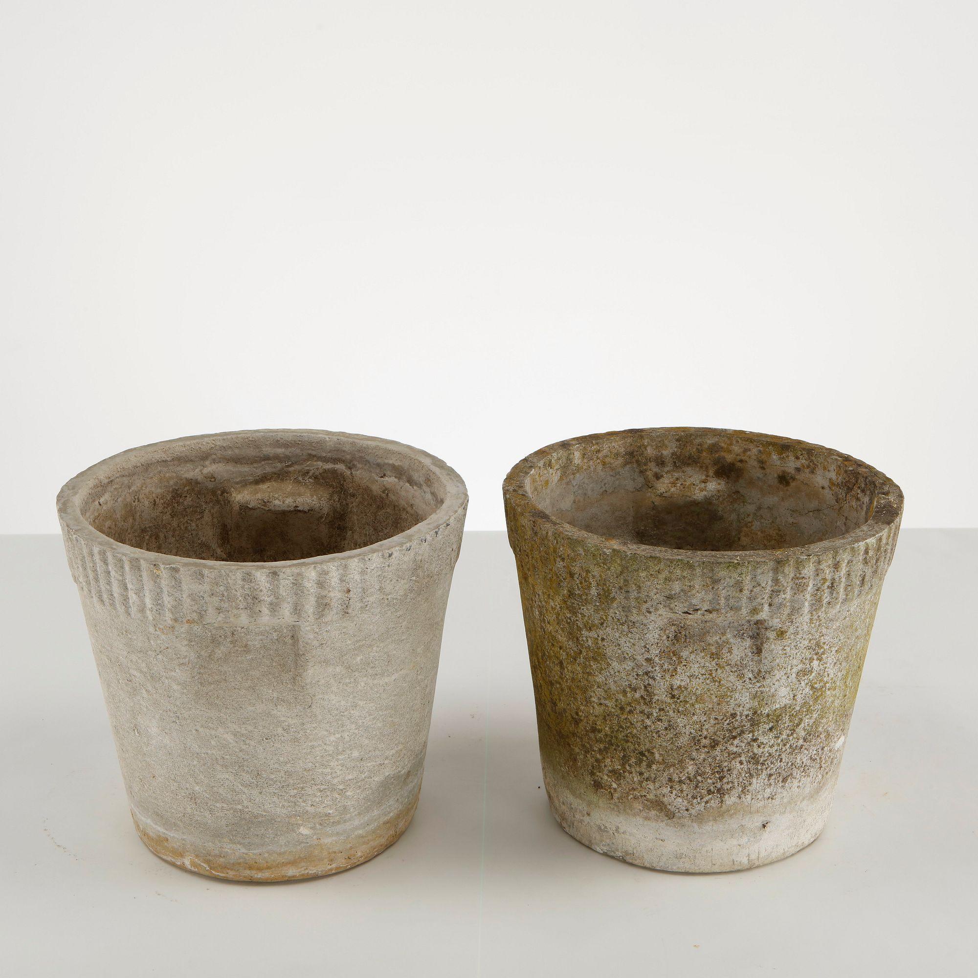 Willy Guhl, Pair of Small Round Planters, 1960s