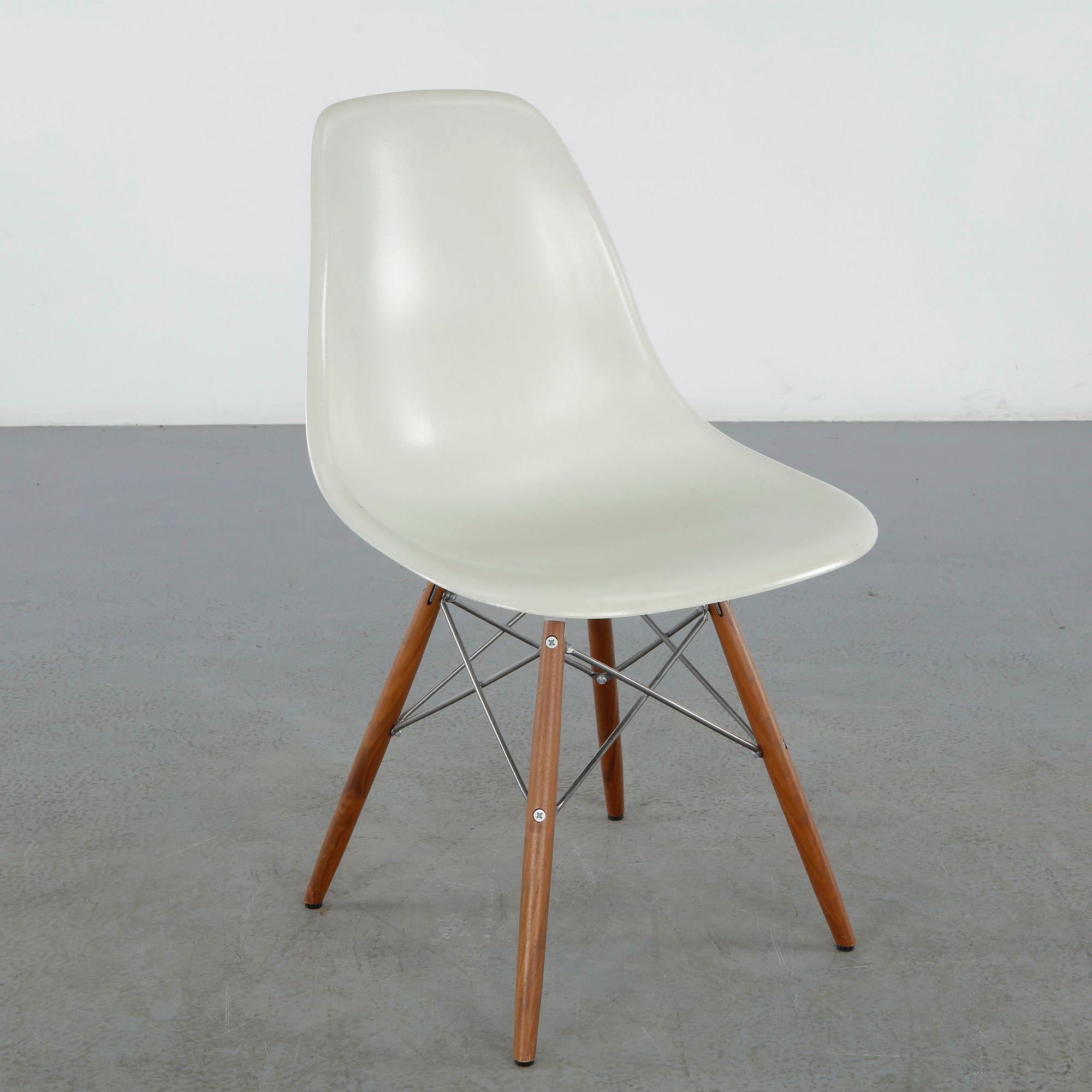 Charles and Ray Eames for Herman Miller, Molded Plastic Side Chair