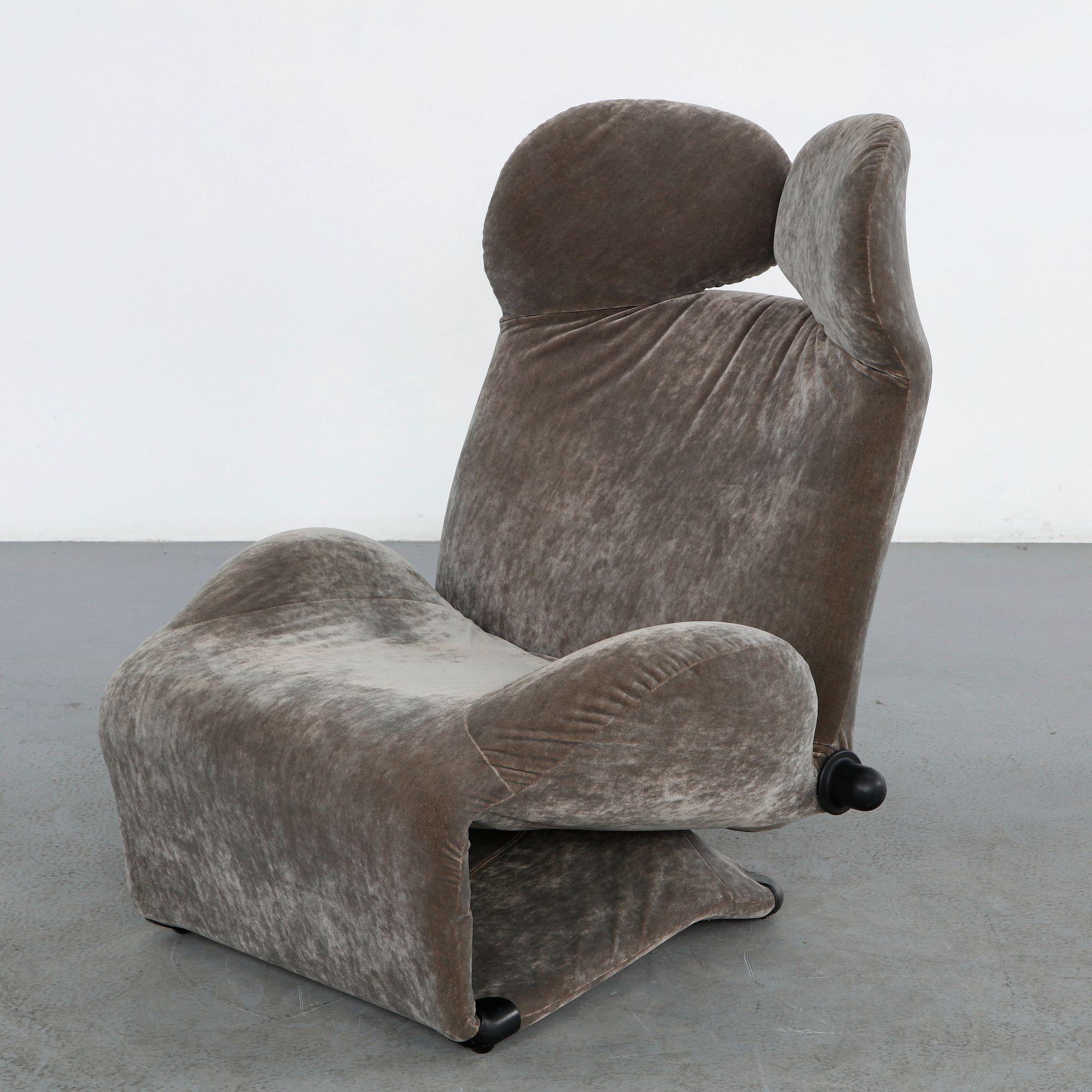 Toshiyuki Kita for Cassina, Wink Chair