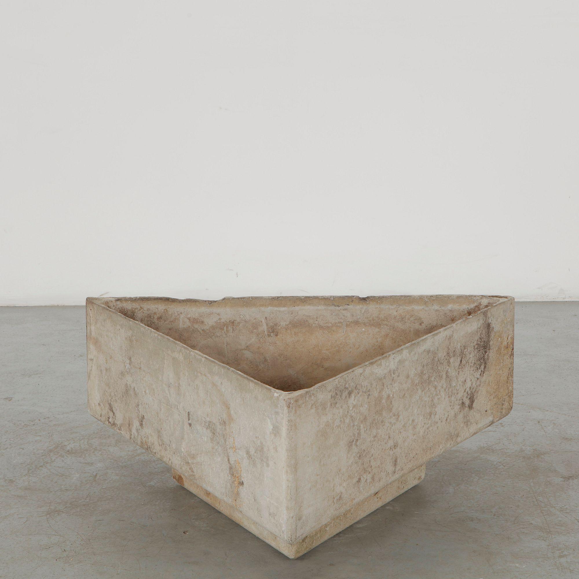 Willy Guhl, Monumental Triangular Planter, 1960s