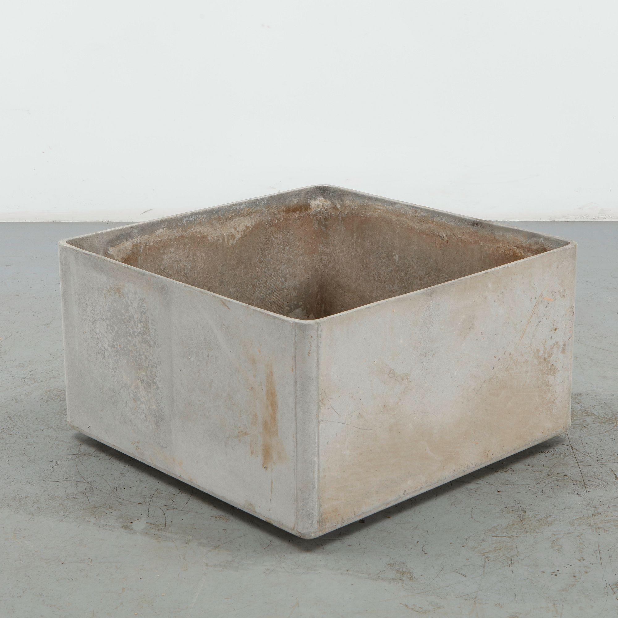 Willy Guhl, Large Square Planter, 1960s