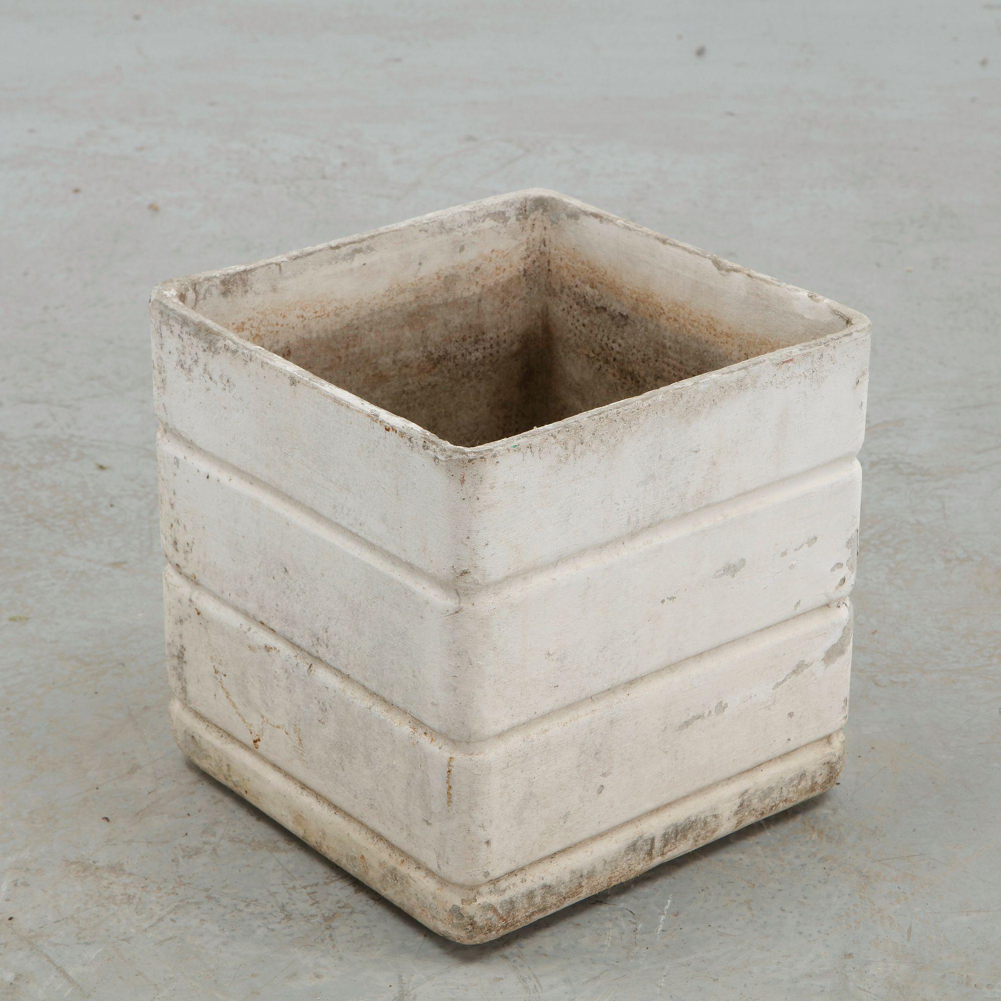 Willy Guhl, Square Planter with Ribbed Form, 1960s