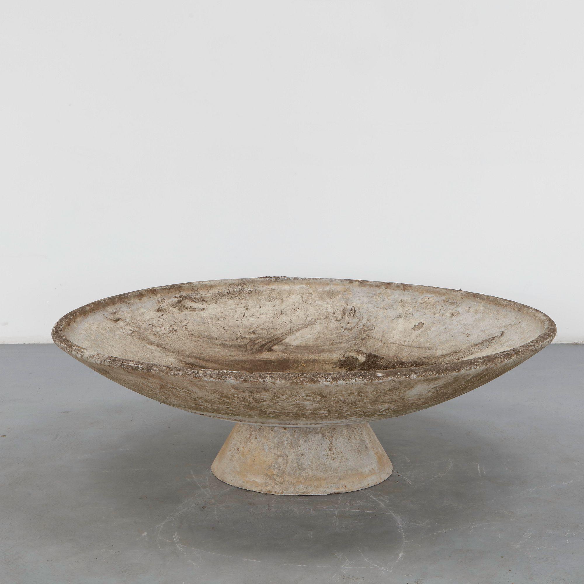 Willy Guhl, Monumental Bowl Planter on Concrete Stand, 1960s