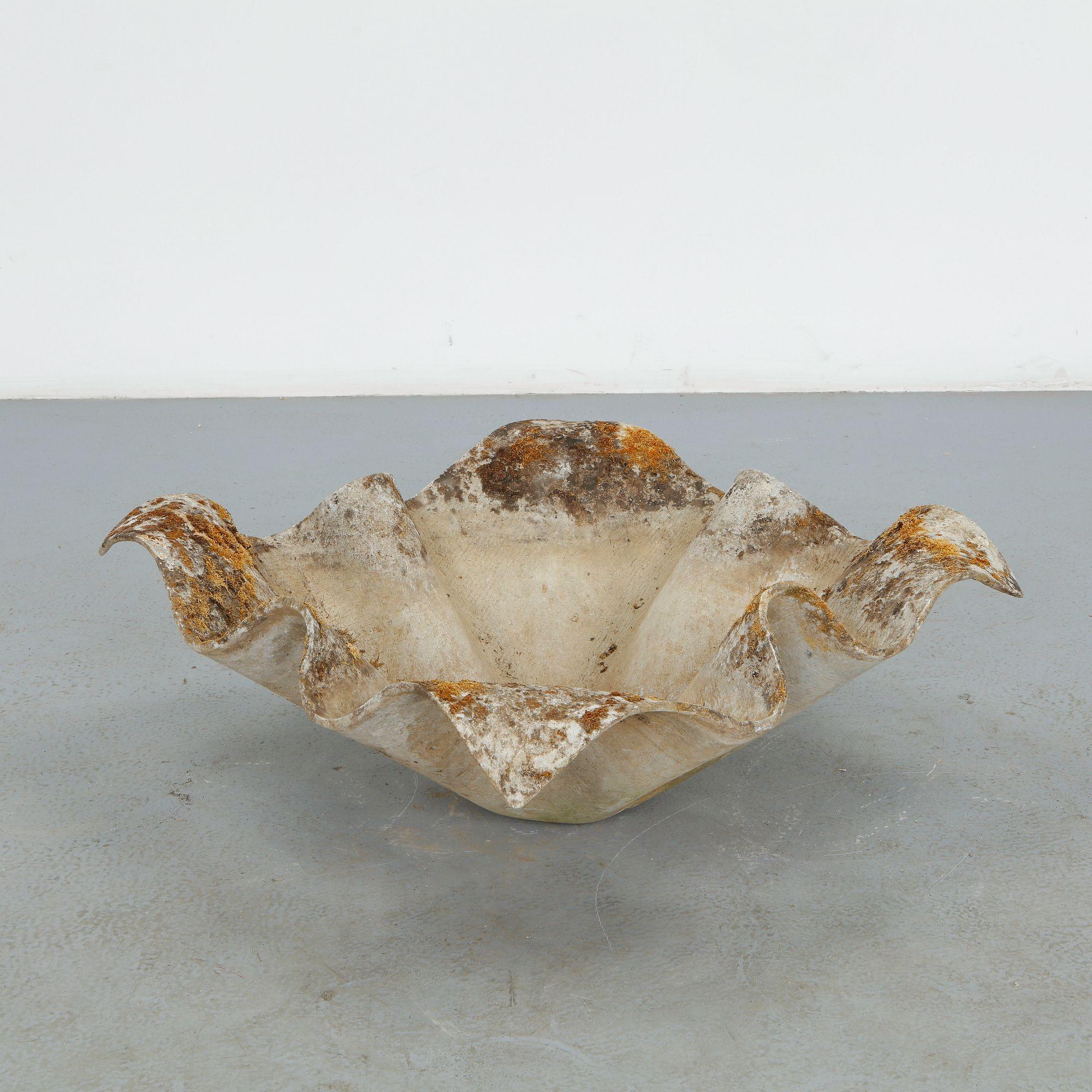 Willy Guhl, Large Elephant Ear Planter, 1960s