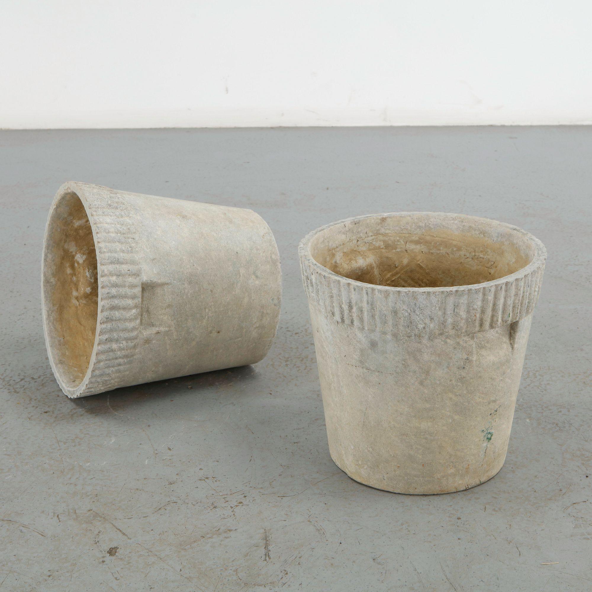 Willy Guhl, Pair of Round Planters, 1960s