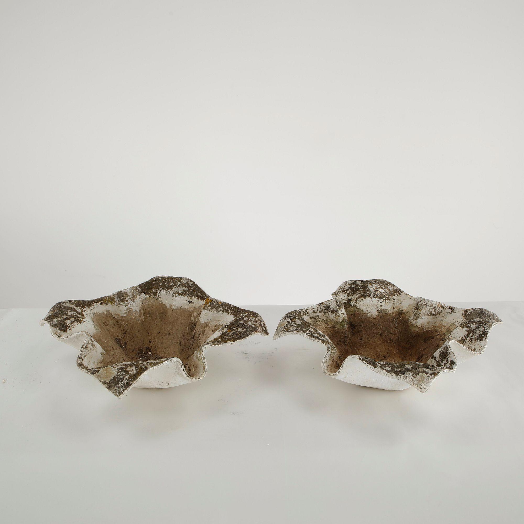 Willy Guhl, Pair of Small Elephant Ear Planters, 1960s