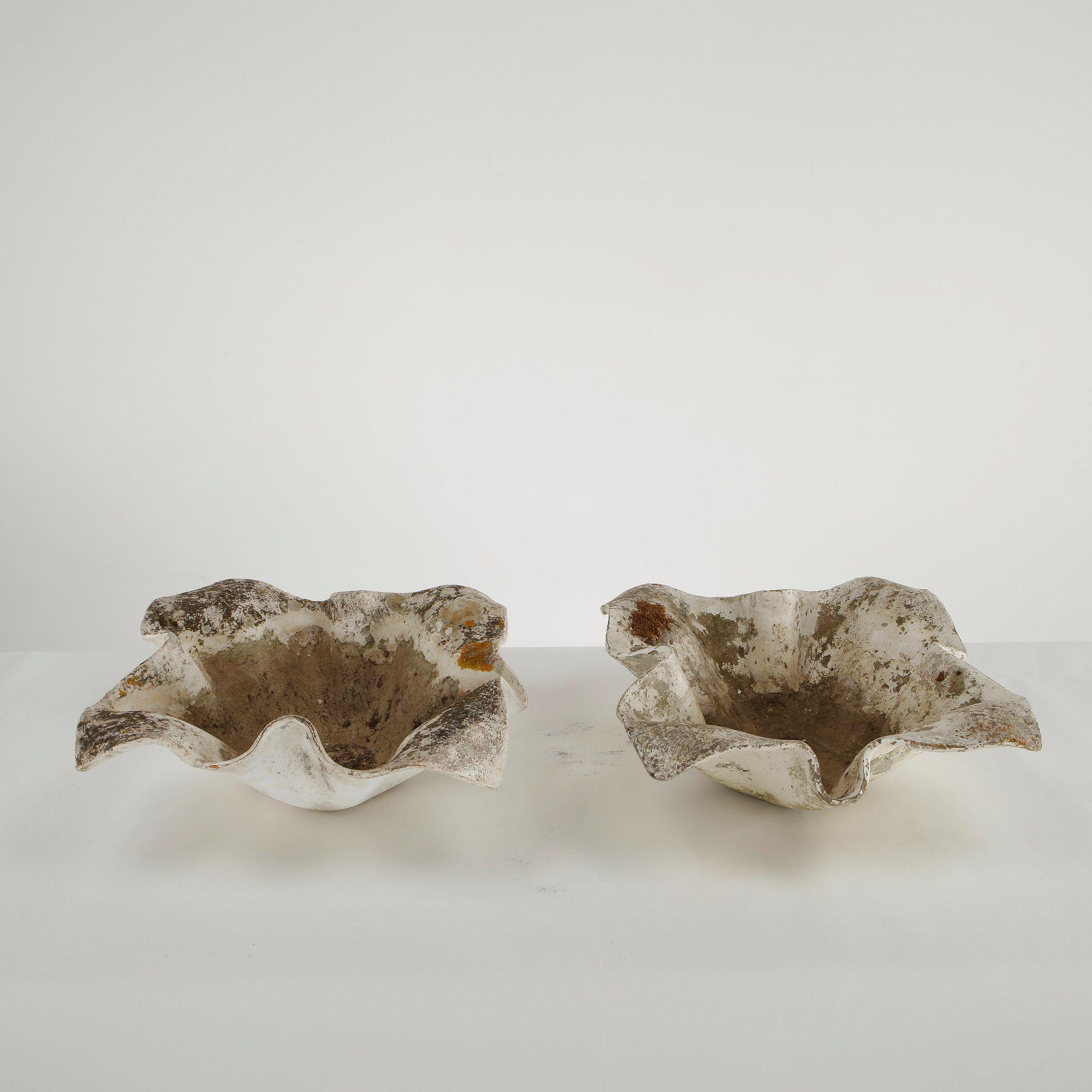 Willy Guhl, Pair of Small Elephant Ear Planters, 1960s