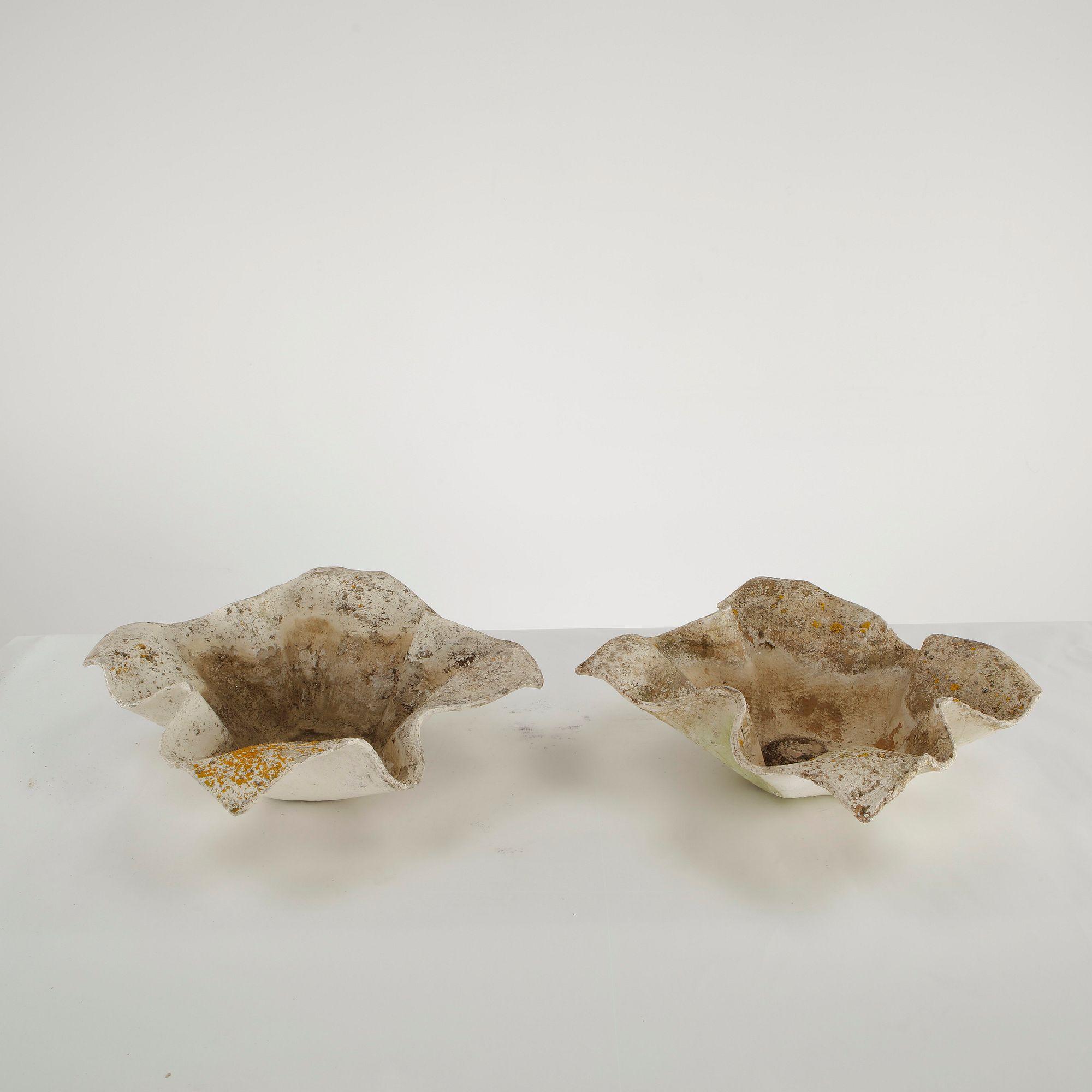 Willy Guhl, Pair of Small Elephant Ear Planters, 1960s
